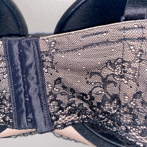 EUC Torrid black and nude microfiber and lace crystal detail multi way bra - Picture 6 of 8